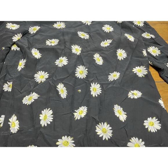 Kate Spade Floral Bee Size Medium Long Sleeve Button Down Blouse - Picture 12 of 12